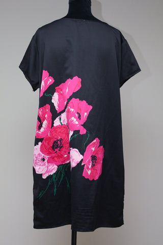 Abstract flowers black dress