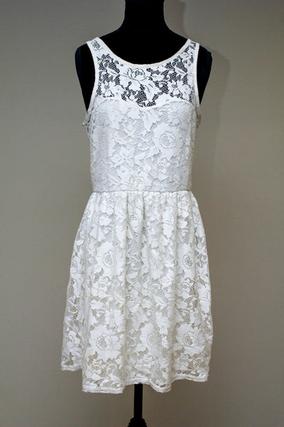 White lace dress