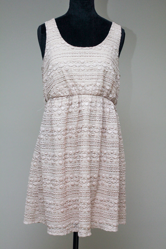 Biege textured dress