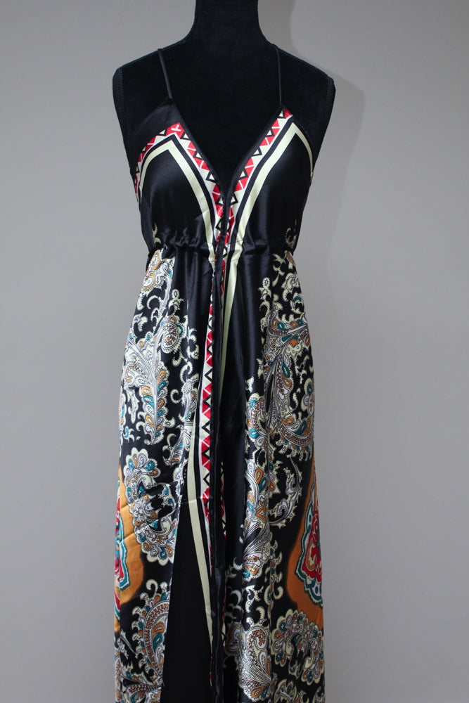 Flowy black patterned dress